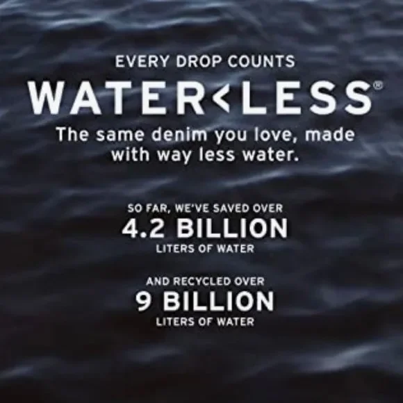 NWT Levi's Ex-Boyfriend Trucker Jean Jacket - Picture 14 of 16